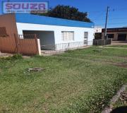 Casa para Venda, em Alegrete, bairro Cidade Alta, 3 dormitórios, 1 banheiro, 1 vaga